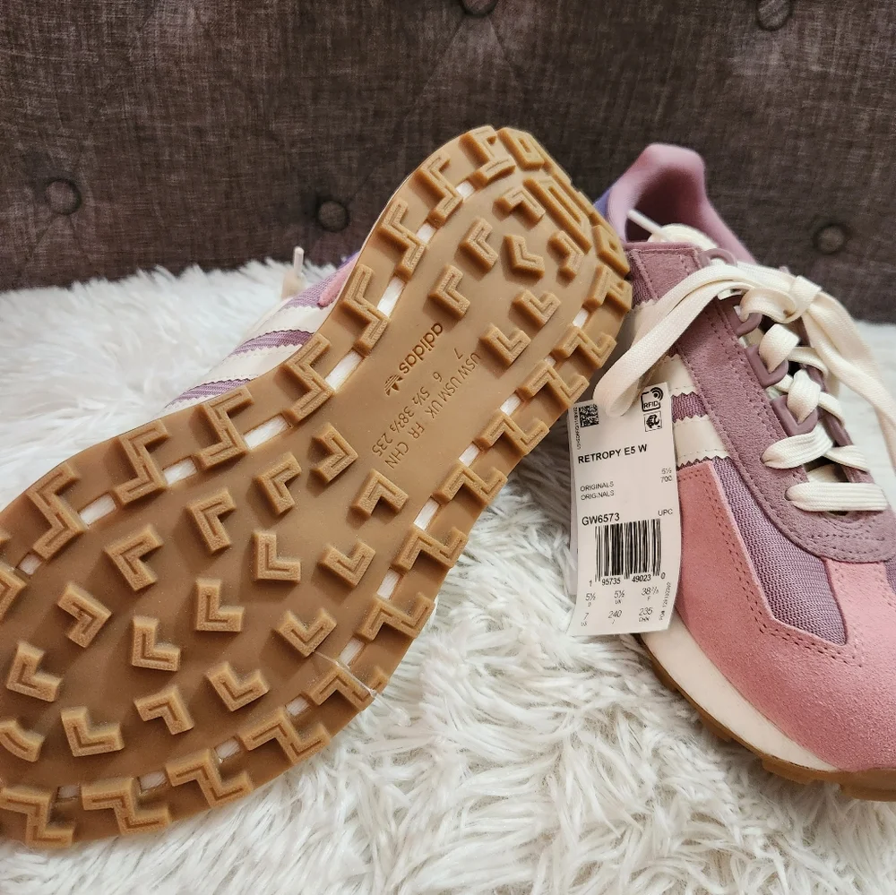 Shareadidas Women's Retropy E5 Shoes